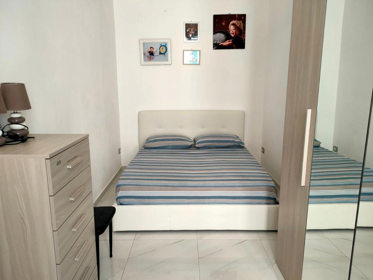 Appartamento Di Fronte Al Porto Turistico Cagliari Exterior photo